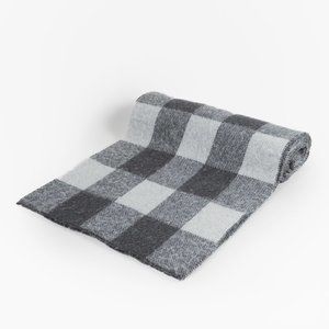 Weekend Max Mara Grey Double Faced Checkered Scarf